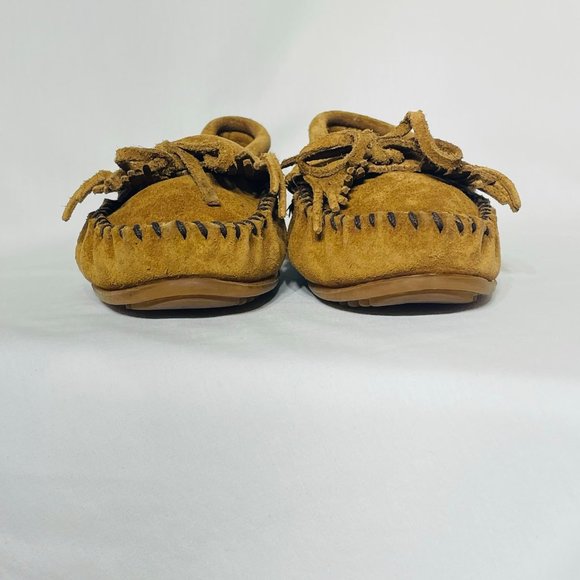 Minnetonka Kilty hardsole fringe slip-on Brown 6.5 - Picture 2 of 9